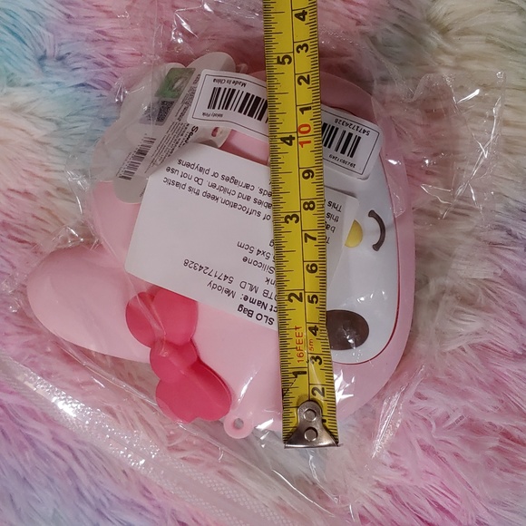 Sanrio 🆕 My Melody Small Silicone Crossbody Bag - Picture 9 of 10